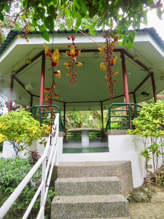 All Care Bed And Breakfast Tagaytay City Exteriér fotografie